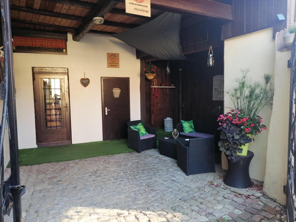 Gites Aux Fines Bulles D'Alsace Spa Privatif En Supplement Bergheim Exterior foto