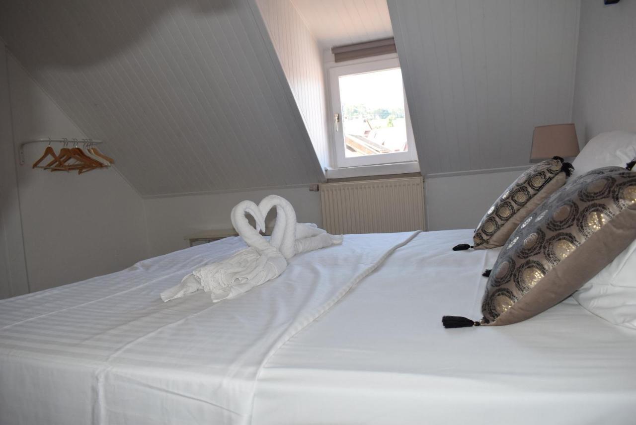 Gites Aux Fines Bulles D'Alsace Spa Privatif En Supplement Bergheim Exterior foto